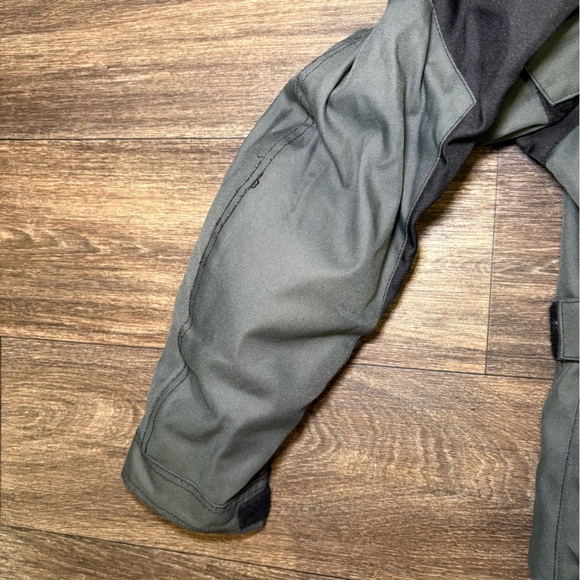 BILT For Woman Padded Motorcycle Jacket - Picture 6 of 10